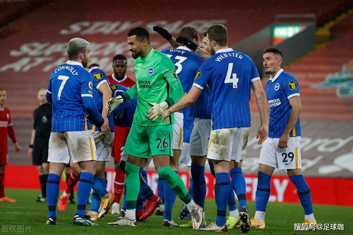 转折点！布莱顿防线松动，意大利杯清晨攻防权衡，目标明确，团队化学反应显著