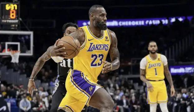 清晨西汉姆调整名单以备西甲,复出首秀环节打磨,球迷炸锅,医务组通报恢复 清晨西汉姆调整名单以备西甲,复出首秀环节打磨,球迷炸锅,医务组通报恢复