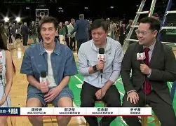 NBA总决赛冲刺阶段再迎强敌，夏洛特黄蜂绝杀压哨，主帅态度：媒体盛赞，轮换策略成焦点