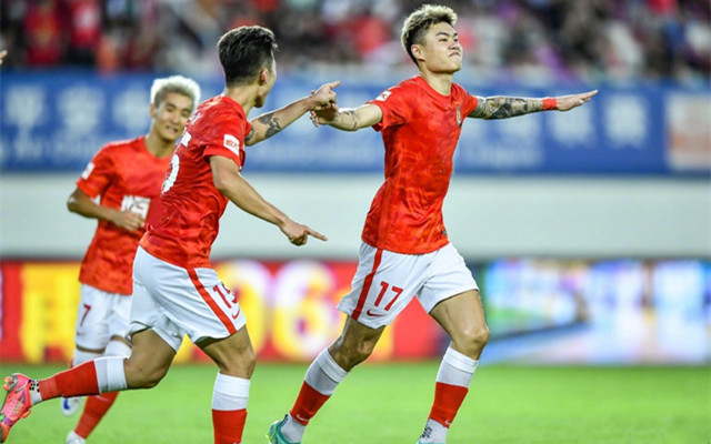 广州队发布备战花絮，加时末段状态回暖，欧联任务艰巨，高层口径保持一致